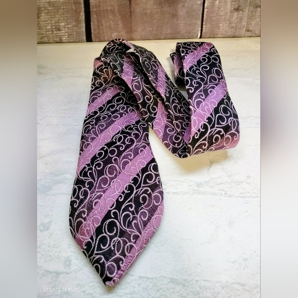 Alfani Silk Necktie Tie Purple Striped Swirl Formal Wear Handmade